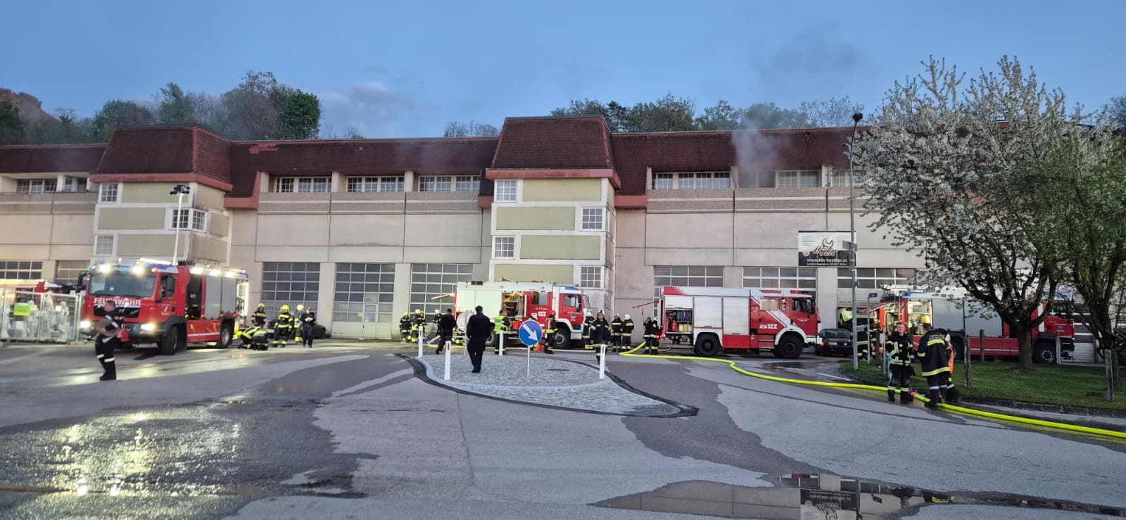 ​🚒 Übung macht den Meister: Einsatzübung in Wallsee 🚒